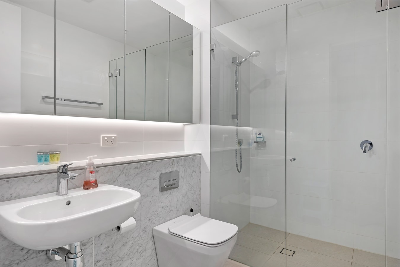 Central location one bedroom in Chatswood 7 Serain Residences