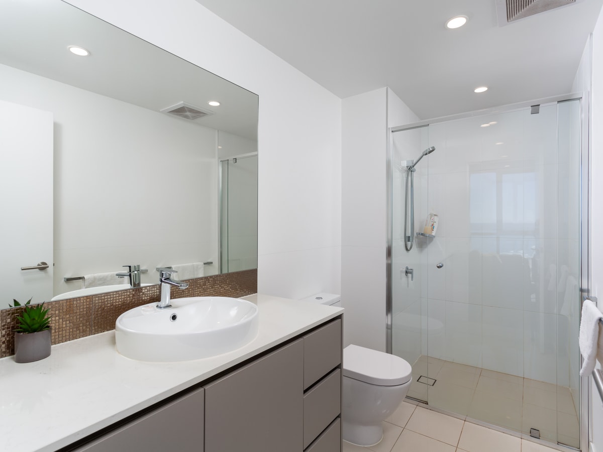 Stunning Ocean + Beach Views high level Apartment 7 Serain Residences