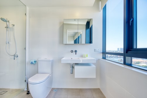 Two Bedroom Apartment with view In SurfersParadise 10 Serain Residences
