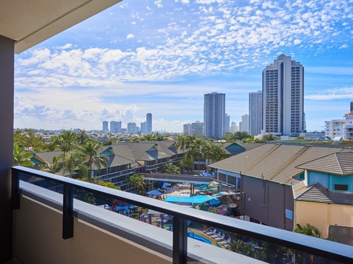 Close to Beach 2 bedroom Apartment In Surfers 13 Serain Residences