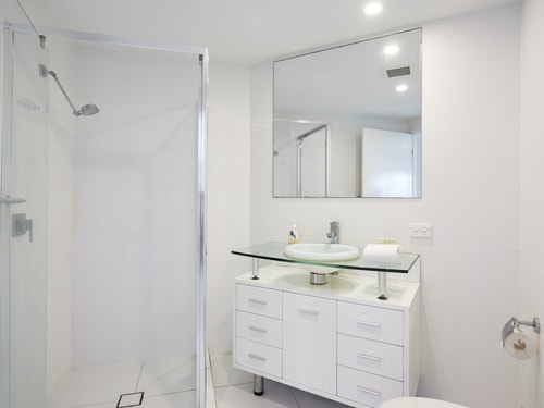 Comfort Two Bedroom Apartment in Heart Southport 10 Serain Residences