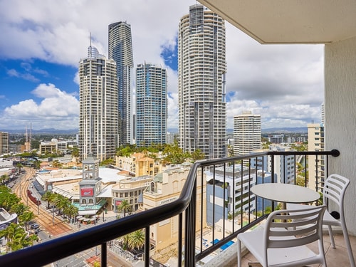Comfy 2 double bed studio at Great Location 6 Serain Residences