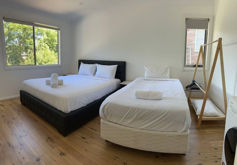 Studio house Unit in Dundas Valley 3 Serain Residences