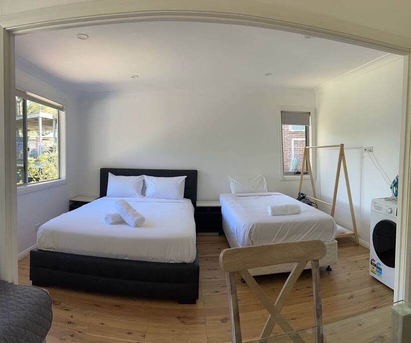 Studio house Unit in Dundas Valley 5 Serain Residences