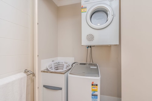 Cozy One Bedroom Apartment in Centre Braddon 6 Serain Residences