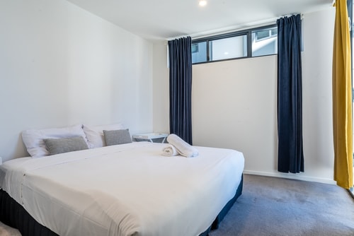 Comfy Two Bedroom Apartment in South Brisbane 7 Serain Residences
