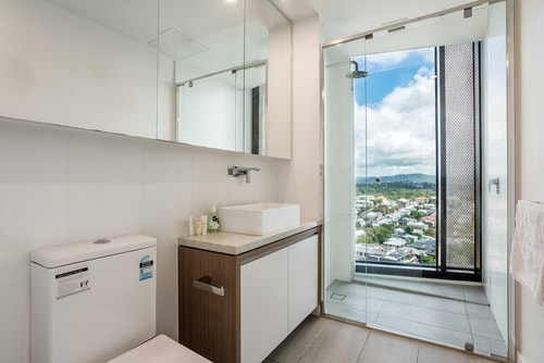 1 Bedroom Apartment with Parking in Valley 18 Serain Residences