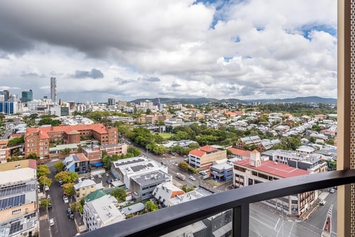 1 Bedroom Apartment with Parking in Valley 8 Serain Residences