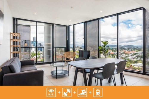 1 Bedroom Apartment with Parking in Valley 0 Serain Residences