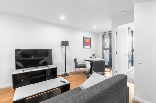 2 bedroom apartment  1 min walk to Canberra Centre 6 Serain Residences