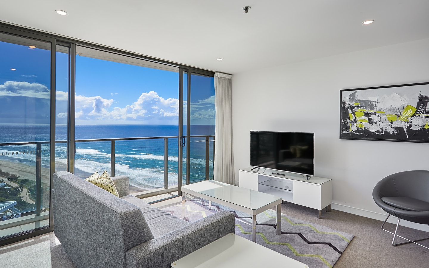 Ocean and Beach View Apartment on Gold Coast Serain Residences