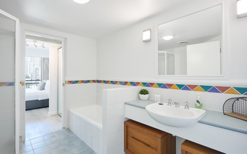 Sea view one-bedroom in central Crown building 8 Serain Residences
