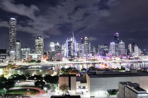 Modern Style River View 2Bedroom  Apt + Parking 19 Serain Residences
