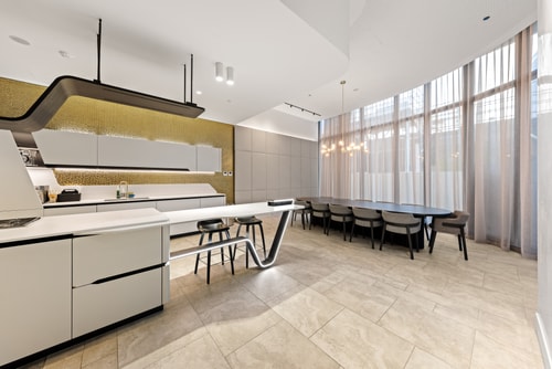 Convenient One Bedroom Apartment in Docklands 29 Serain Residences