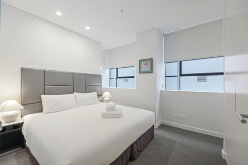 The Stanley Loft apartment in Sydney CBD Hyde Park 5 Serain Residences