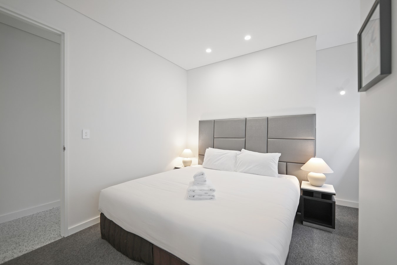 The Stanley Loft apartment in Sydney CBD Hyde Park 6 Serain Residences