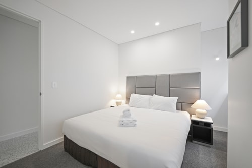 The Stanley Loft apartment in Sydney CBD Hyde Park 6 Serain Residences