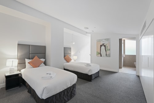 The Stanley Loft apartment in Sydney CBD Hyde Park 7 Serain Residences