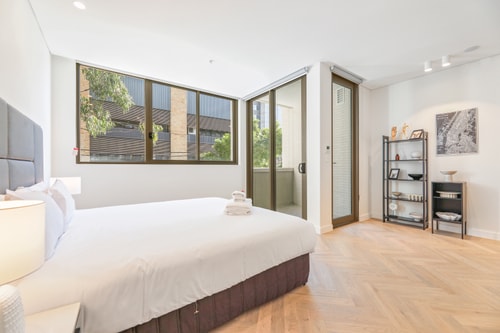 The Sandringham Townhouse in Sydney CBD Hyde Park 18 Serain Residences