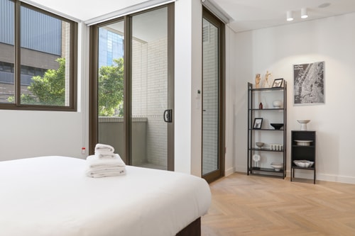 The Sandringham Townhouse in Sydney CBD Hyde Park 19 Serain Residences