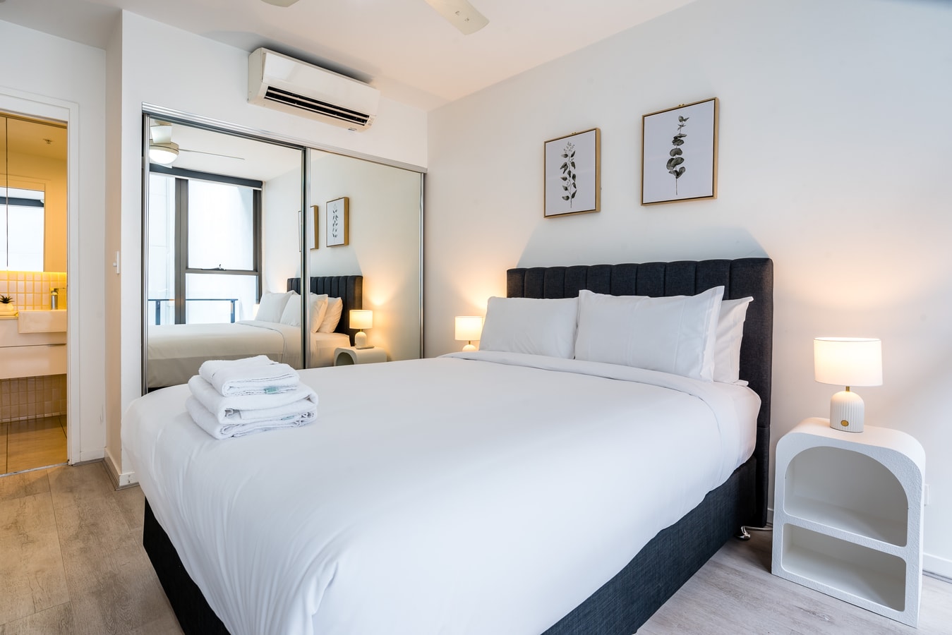 City-Center Cozy 2BDR Apartment with Parking 1 Serain Residences