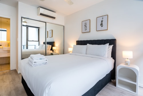 City-Center Cozy 2BDR Apartment with Parking 1 Serain Residences