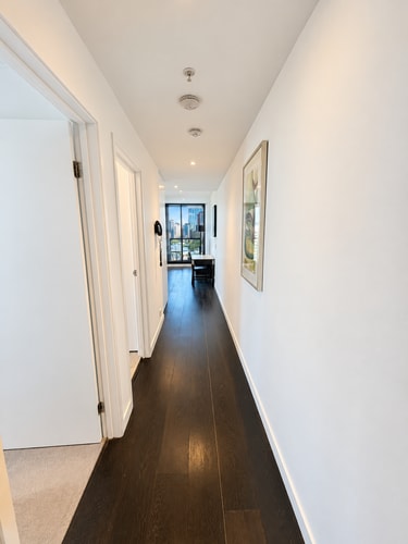 High-Rise 1BR in Heart of FV | 2 minutes to Train 5 Serain Residences