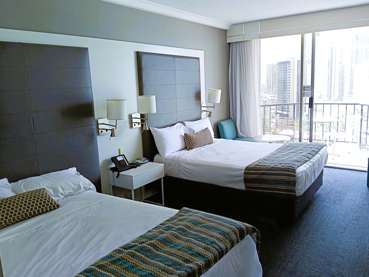 Cozy 2 Double-bed Room | Walk to Surfers Beach 1 Serain Residences