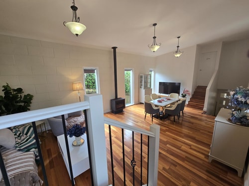 Serene Leura 2BDR Unit 3 Minutes to Shops 15 Serain Residences