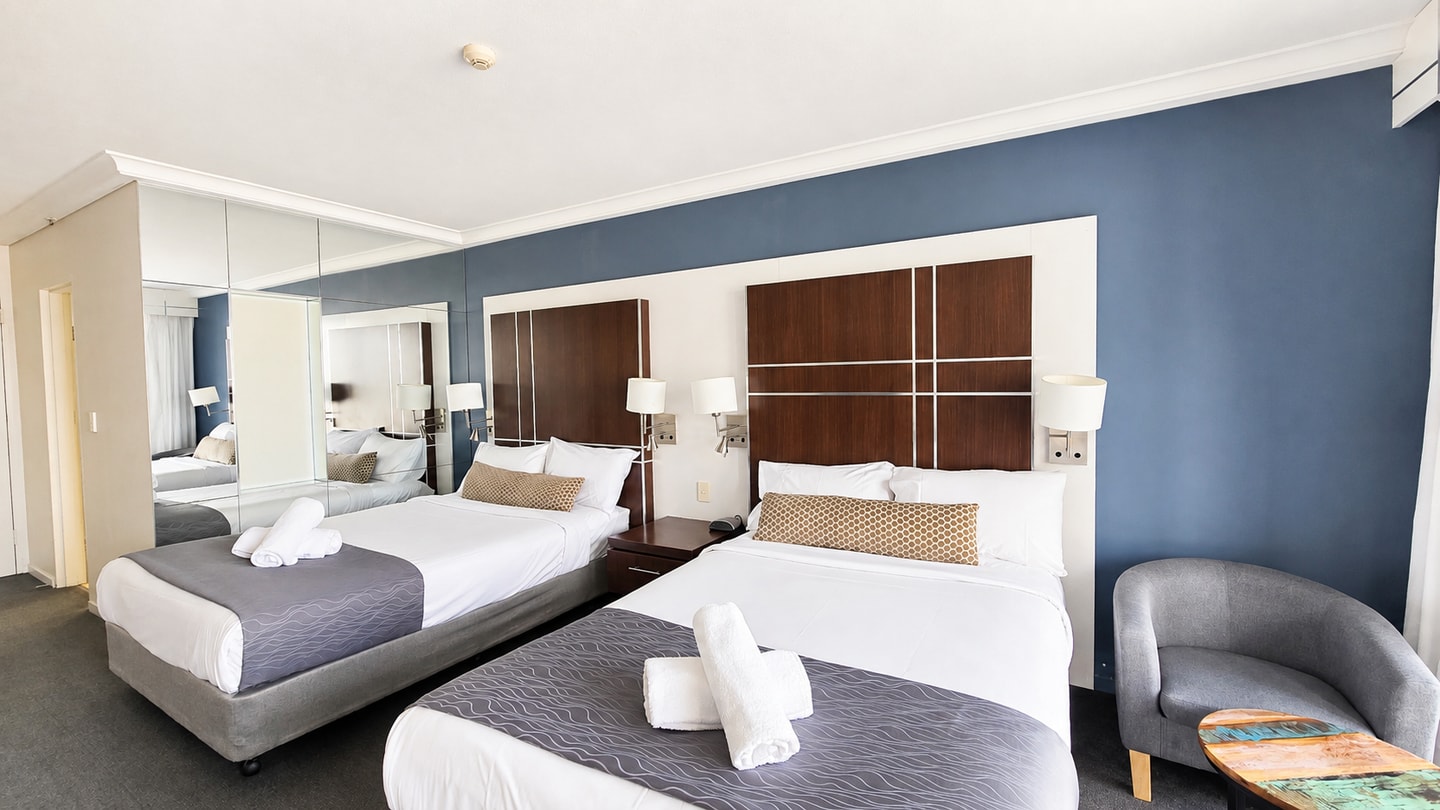 Cozy 2 Beds Hotel Room丨Beachside丨Max 4 guests 2 Serain Residences