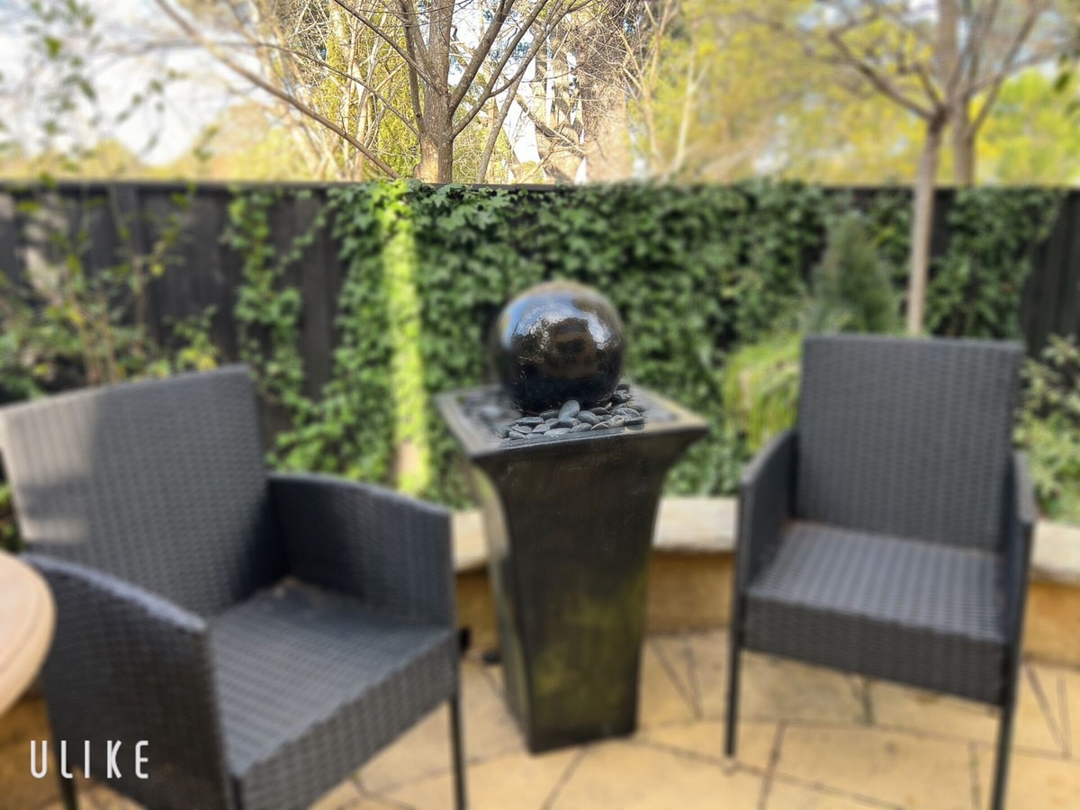 Leura's Magical Manderley - Studio Room 6 Serain Residences