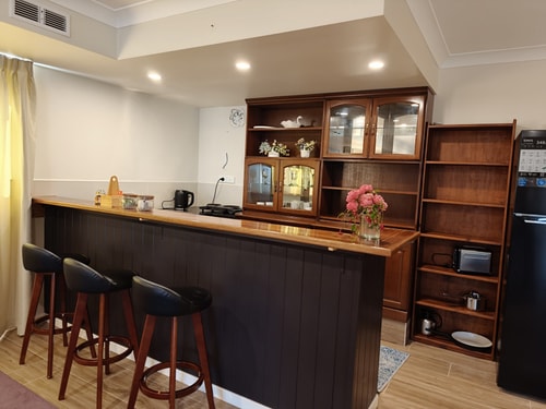 1BR Retreat Steps from Blue Mountains Highlights 10 Serain Residences