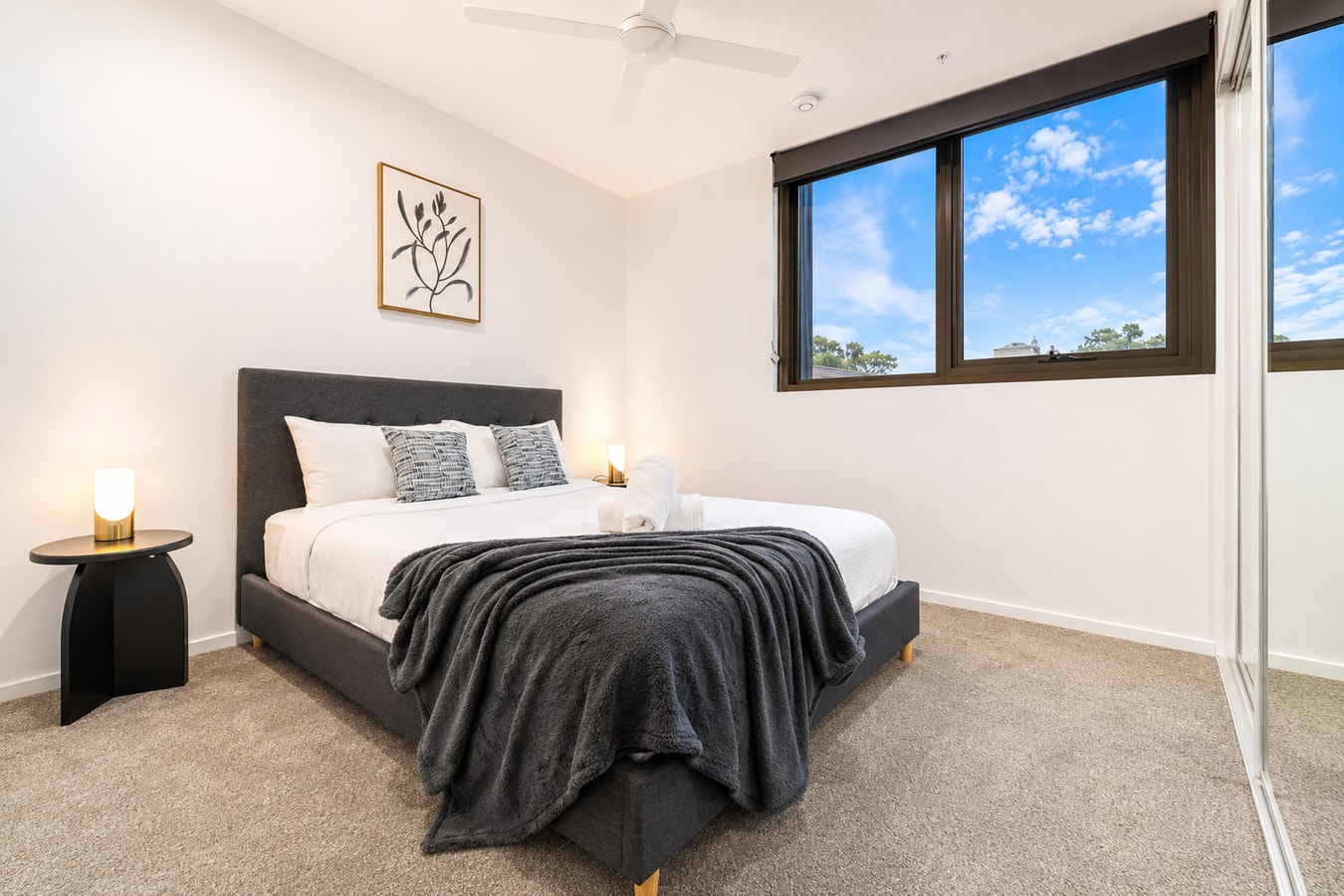 Riverside Modern 2BR East Brisbane w/Parking 8 Serain Residences