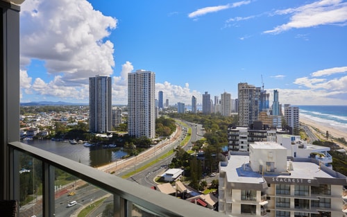 Spectacular Ocean View 1-bedroom Surfers Paradise 4 Serain Residences