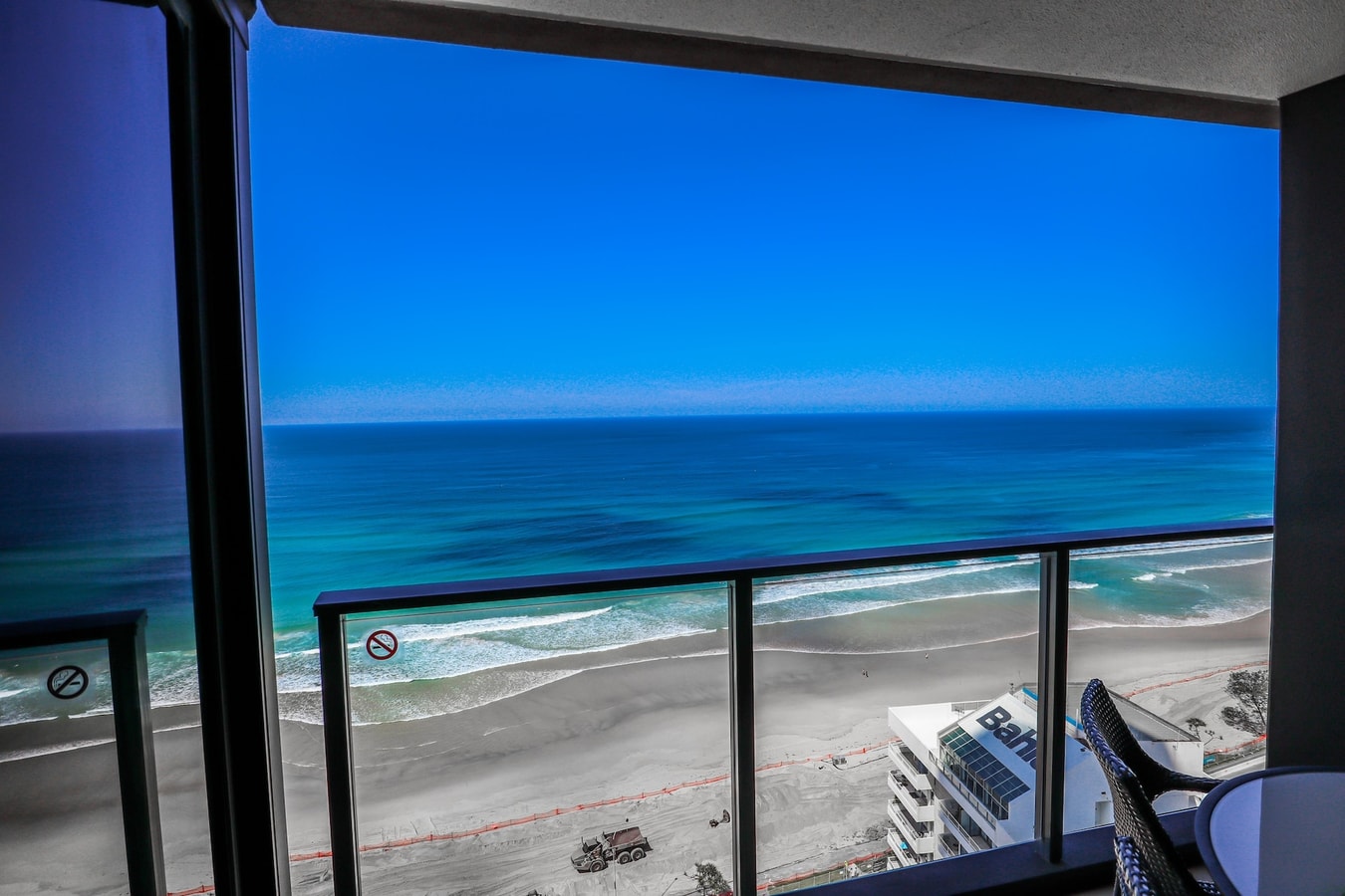 Front Ocean Facing 1-bedroom Apartment 4 Serain Residences
