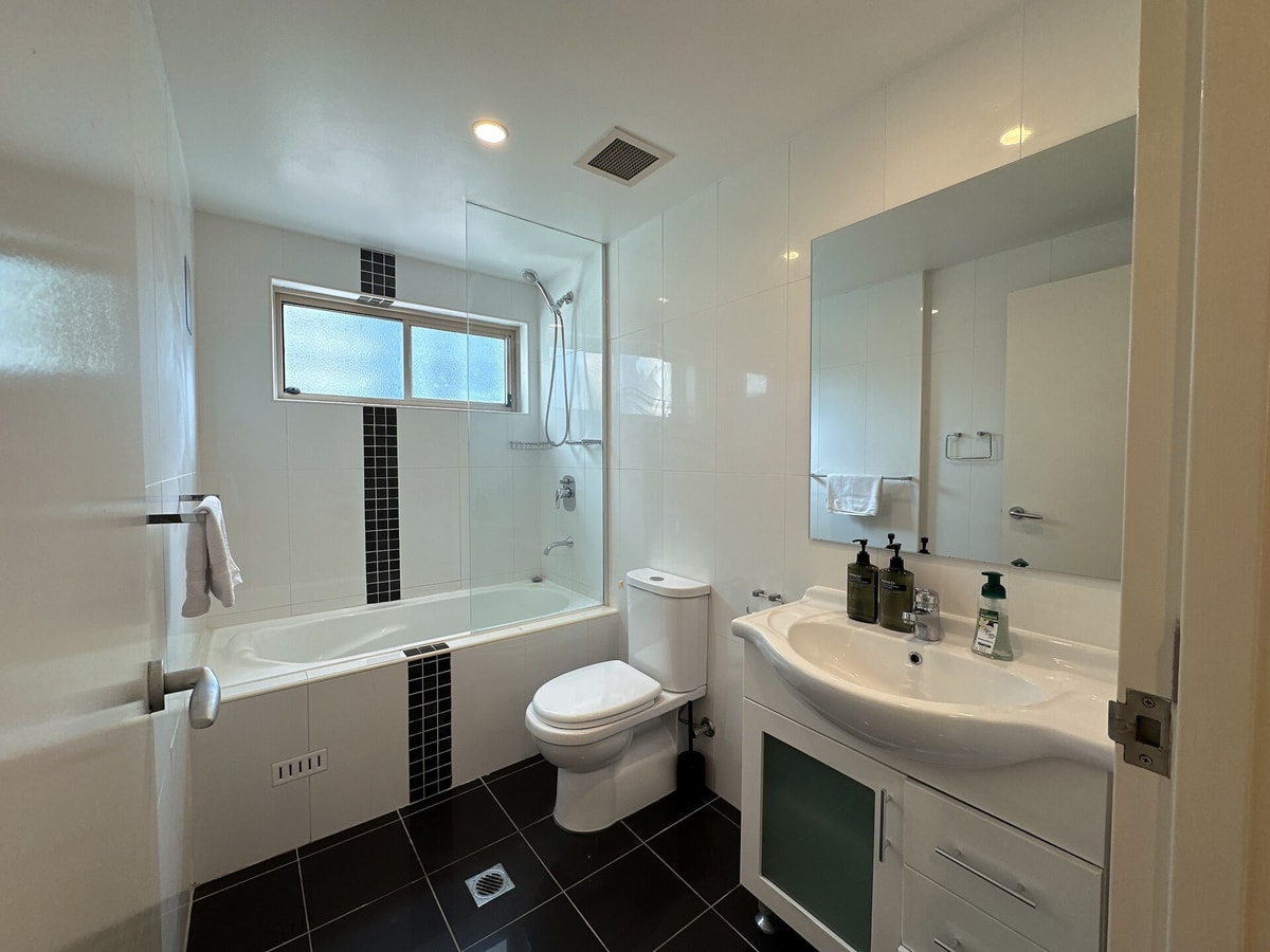 Spacious City View 3BR Loft Apartment | Parking*2 22 Serain Residences