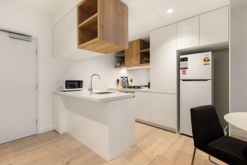 One-bedroom Modern Apartment in South Melbourne 10 Serain Residences