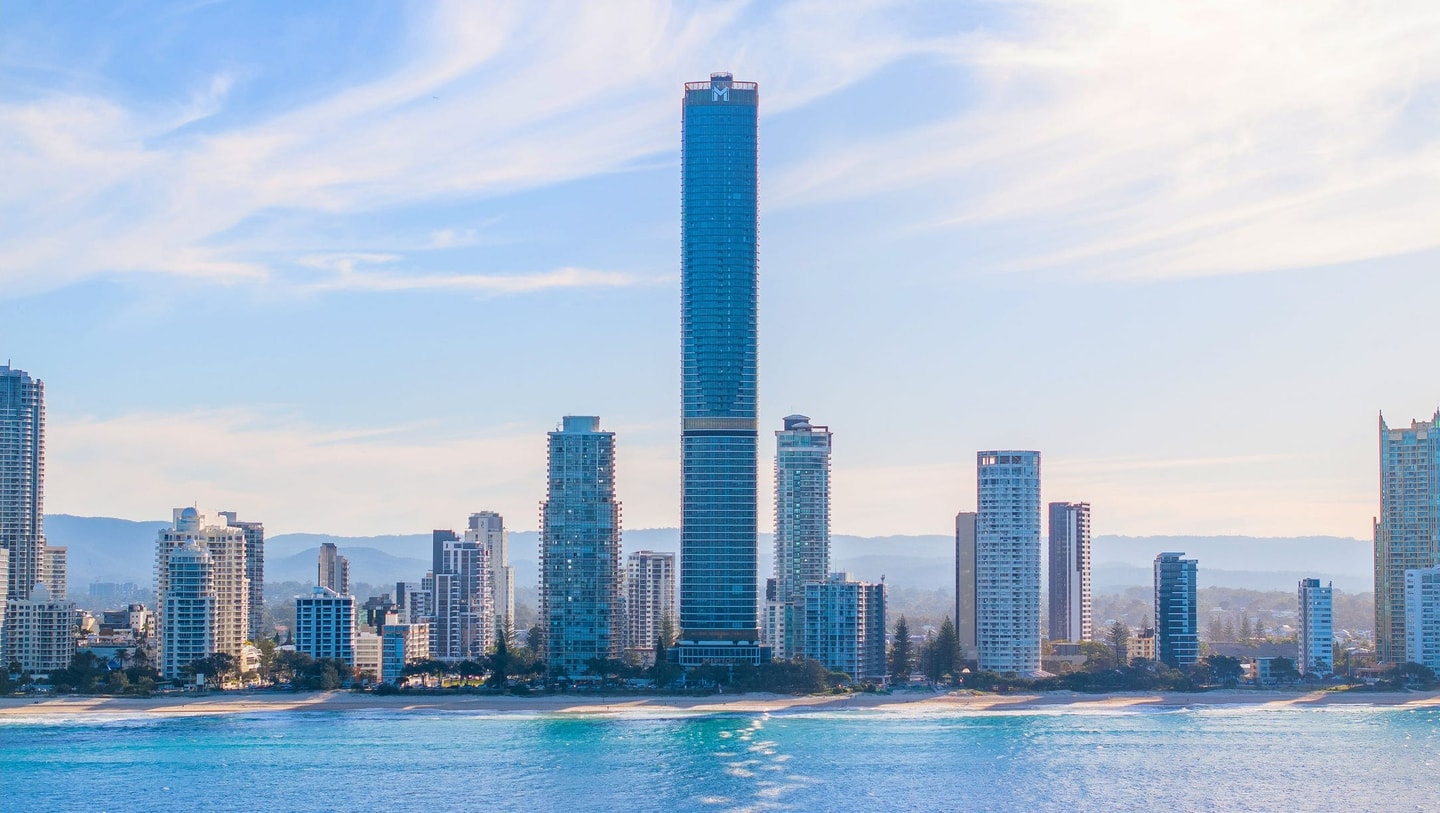 45th-Floor Waterview 2Bedroom | 3-Min Walk to Tram 8 Serain Residences