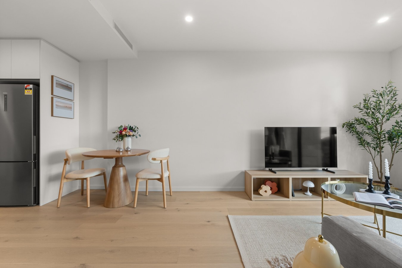 6min Walk to Westfield | Stylish 1BR Gem w/Parking 8 Serain Residences