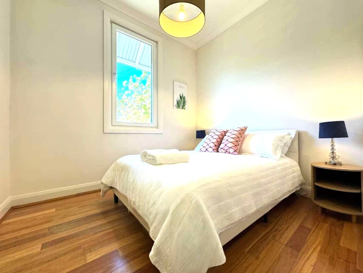 Tranquil Leura 3BDR Unit 3 Minutes to Shops 8 Serain Residences