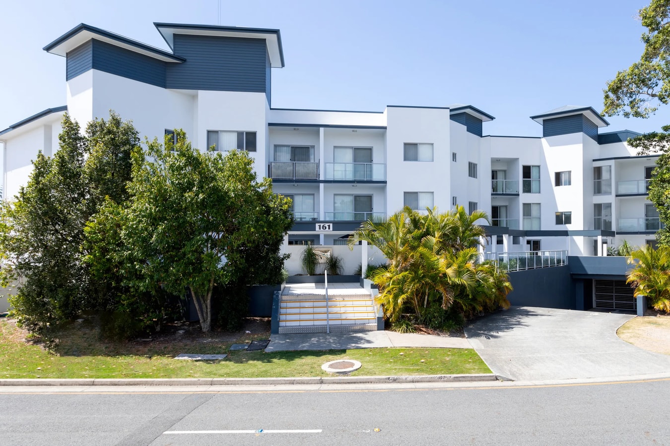 Southport Heart 2BR | Walk to Broadwater Park 17 Serain Residences