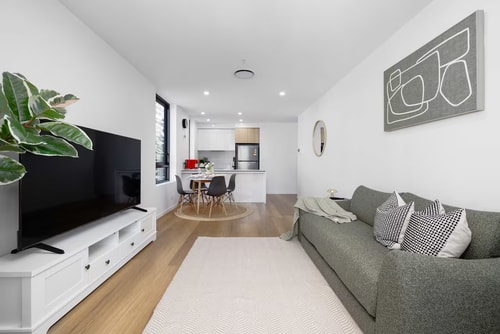 Stunning New 1 BDR Apt w/Parking Surfers Paradise 2 Serain Residences