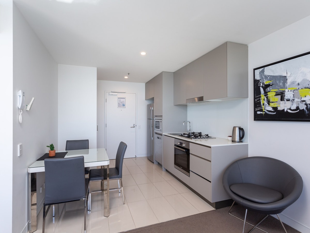 Boutique Beachside Ocean view Apartment 7 Serain Residences