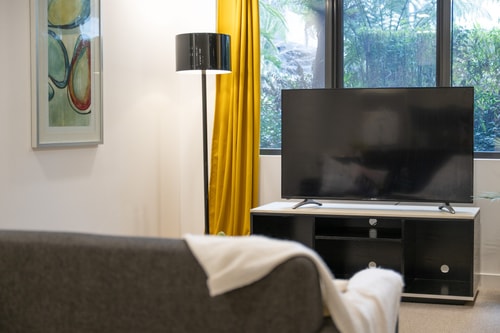 Charming 1BDR Apartment in Dickson with Parking 3 Serain Residences