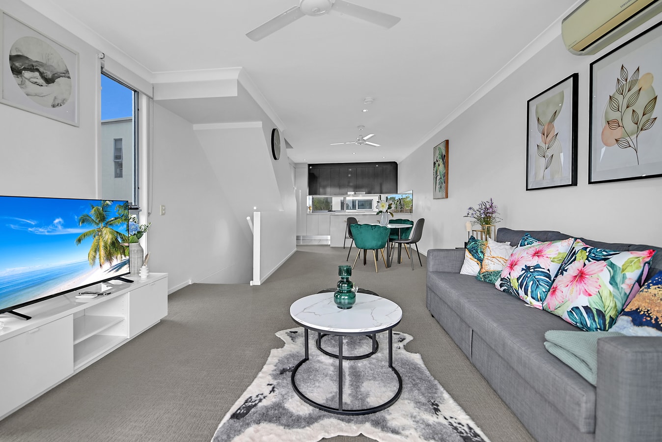 Water View Modern Three-level Townhouse in Carrara Serain Residences