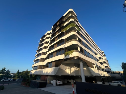 Riverside Modern 2BR East Brisbane w/Parking 2 Serain Residences