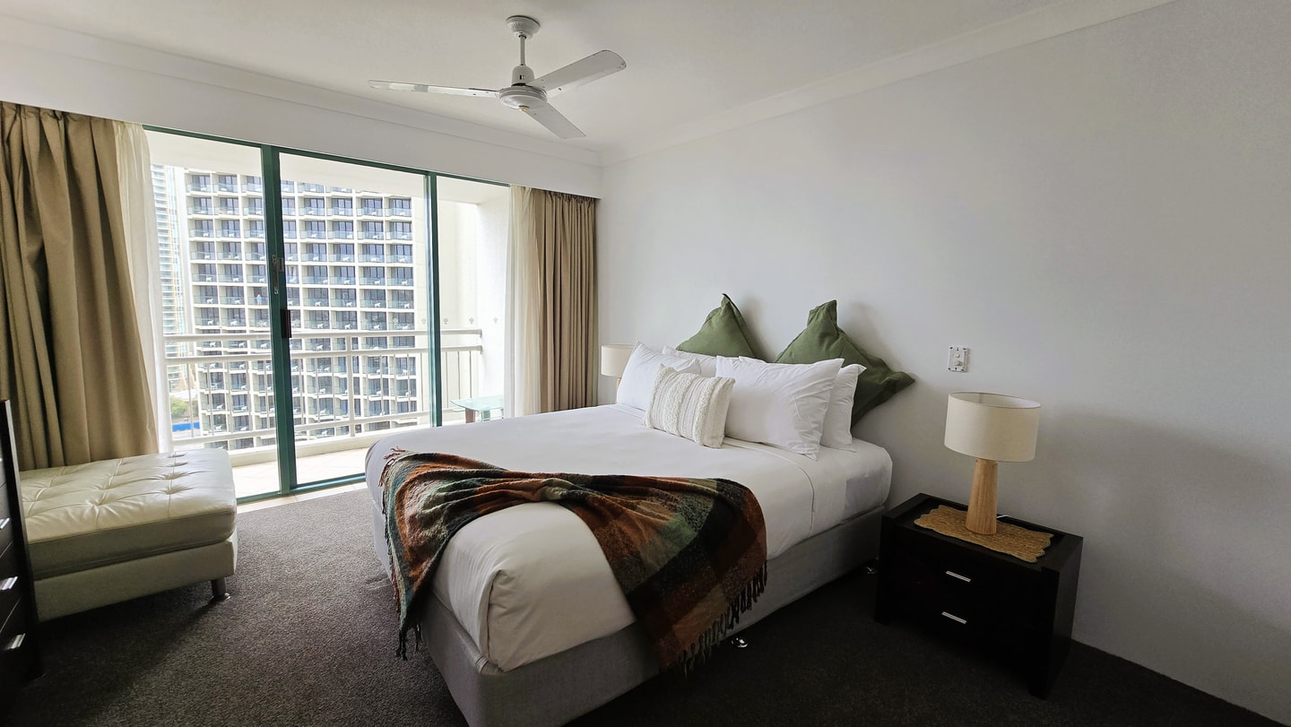 Partial Ocean View 2BR Apartment w/Parking @Crown 3 Serain Residences