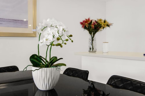 Exquisite and Stylish Villa in Surfers Paradise 9 Serain Residences