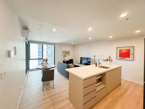 Modern One-bedroom in Phillip with Parking 6 Serain Residences
