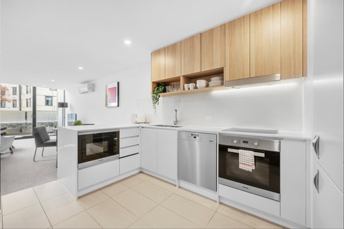 Light Filled 2BDR Loft in Kingston with Parking 16 Serain Residences